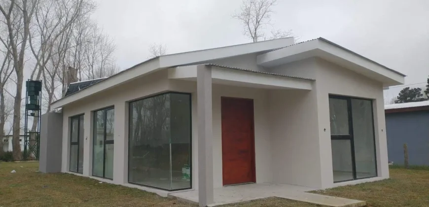 Casa SUSTENTABLE de 4 Ambientes en Costa del Este ¡¡Apto Credito!!
