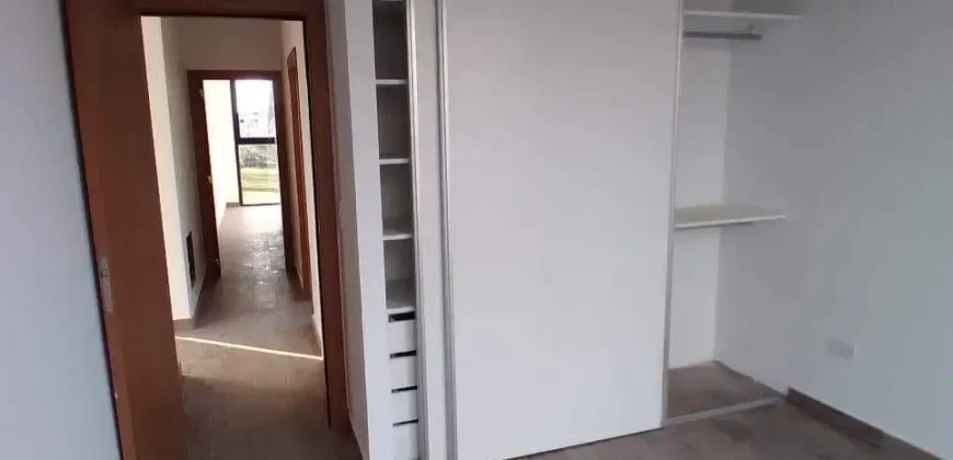 Casa SUSTENTABLE de 4 Ambientes en Costa del Este ¡¡Apto Credito!!