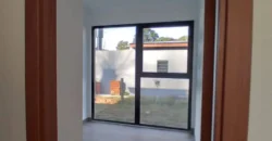 Casa SUSTENTABLE de 4 Ambientes en Costa del Este ¡¡Apto Credito!!