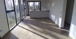 Casa SUSTENTABLE de 4 Ambientes en Costa del Este ¡¡Apto Credito!!