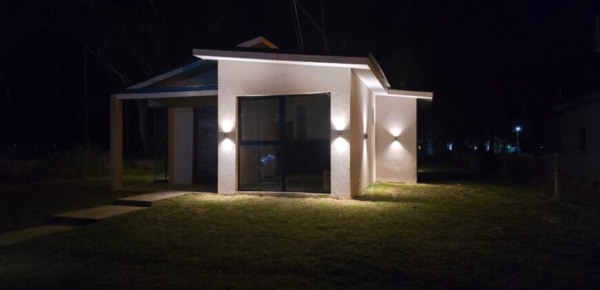 Casa SUSTENTABLE de 4 Ambientes en Costa del Este ¡¡Apto Credito!!