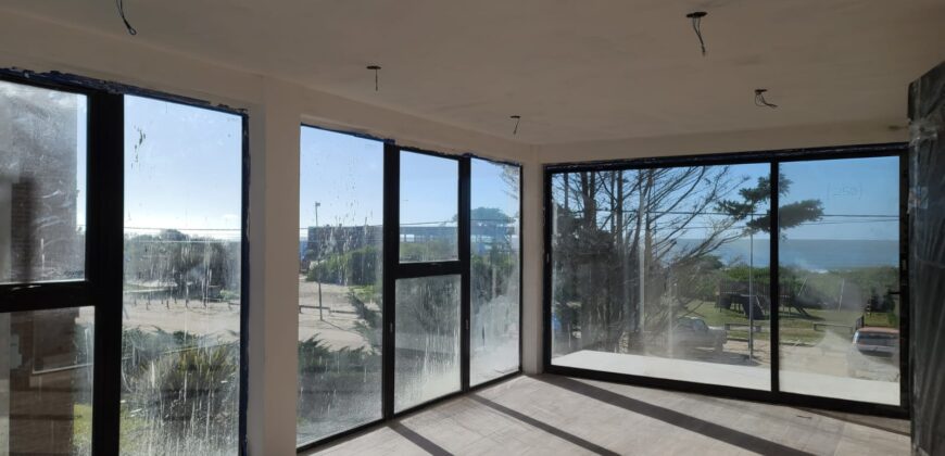 Venta de Departamento de 4 Ambiente Frente al Mar en Costa del Este ¡¡Ultima Disponible!!!