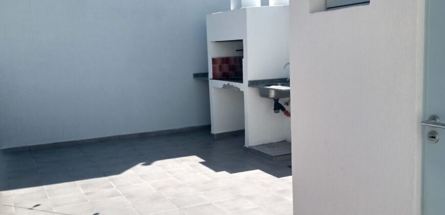 Venta de PH de 2 Ambientes con Terraza y Parrilla en Almagro