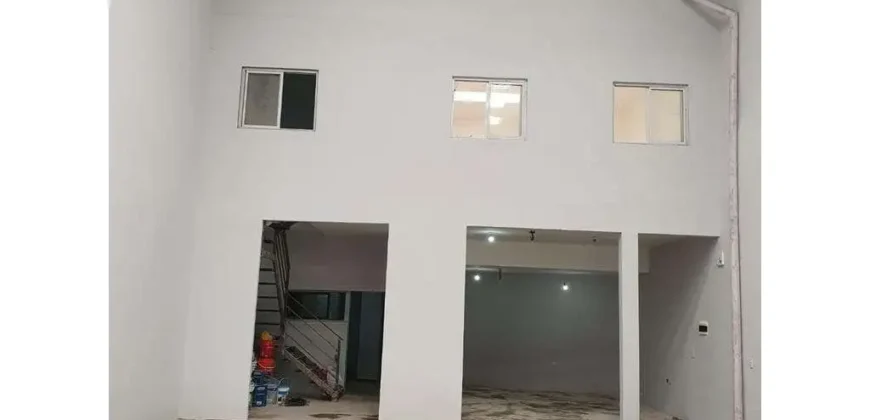 Venta de Galpon/Deposito en Parque Patricios