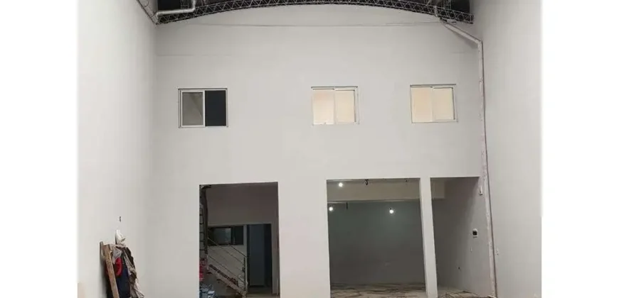 Venta de Galpon/Deposito en Parque Patricios