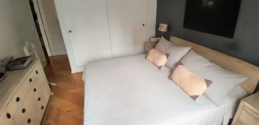 Venta de Departamento de 4 Ambientes con Cochera en Caballito