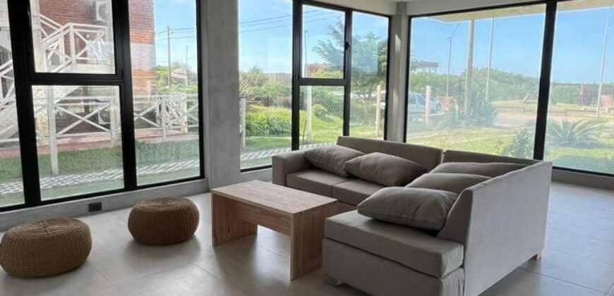 Duplex de 3 Ambientes en Costa del Este
