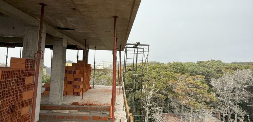 Departamento De 3 Ambientes Frente al Mar, Con Cochera Y Balcon Con Parrilla Frente Al Mar En Costa Del Este