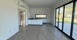 Casa De 4 Ambientes Con Parrilla En Costa Del Este Partido De La Costa