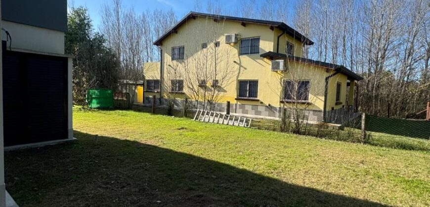 Casa De 4 Ambientes Con Parrilla En Costa Del Este Partido De La Costa
