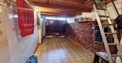 Casa De 5 Ambientes Con Cochera, Patio, Pileta Y Quincho En Sarandi