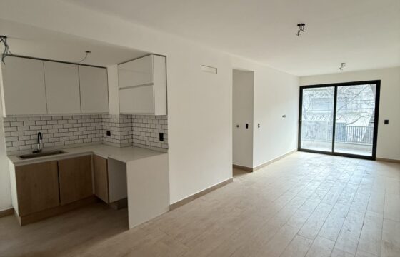 Departamento de 4 Ambientes con cochera en Almagro