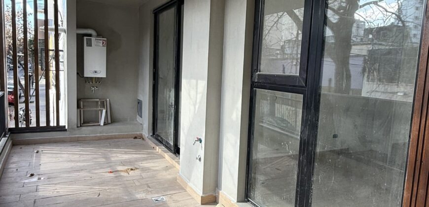 Departamento de 4 Ambientes con cochera en Almagro