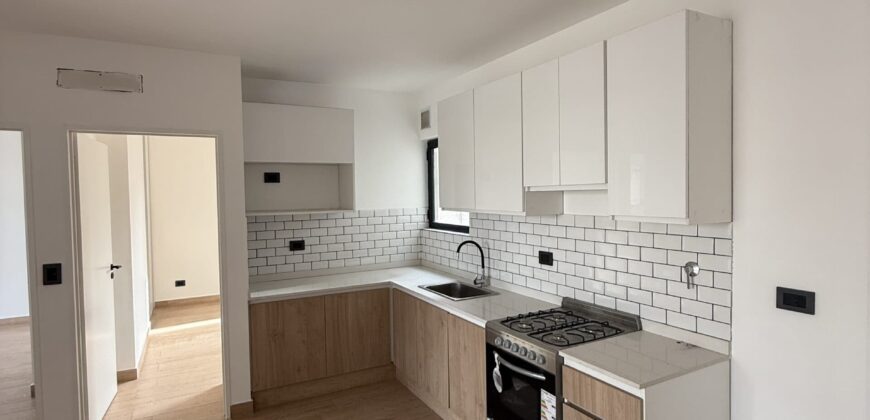 Departamento de 3 Ambientes con balcon, parrilla y cochera en Almagro