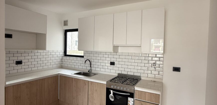 Departamento de 3 Ambientes con balcon, parrilla y cochera en Almagro