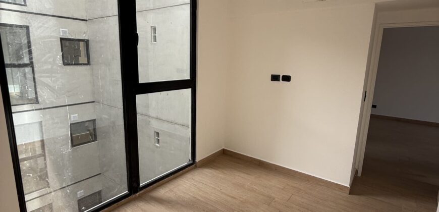 Departamento de 3 Ambientes con balcon, parrilla y cochera en Almagro