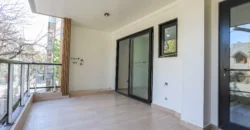 Departamento De 5 Ambientes Con Cochera, Balcon Y Parrilla En Caballito