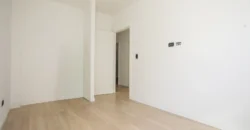 Departamento De 5 Ambientes Con Cochera, Balcon Y Parrilla En Caballito