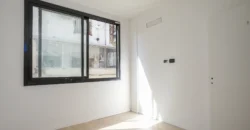 Departamento De 5 Ambientes Con Cochera, Balcon Y Parrilla En Caballito