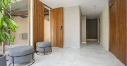 Departamento De 5 Ambientes Con Cochera, Balcon Y Parrilla En Caballito