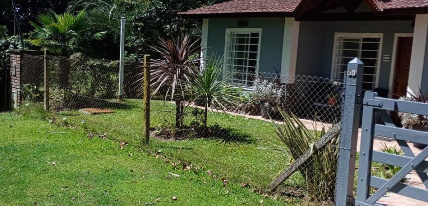 Casa de 4 ambientes con Garage/quincho en Santa Teresita