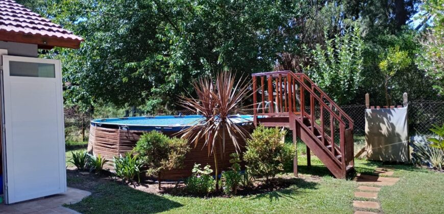 Casa de 4 ambientes con Garage/quincho en Santa Teresita