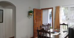 Casa de 4 ambientes con Garage/quincho en Santa Teresita