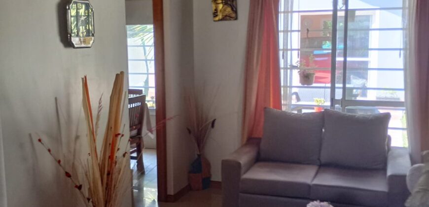 Casa de 4 ambientes con Garage/quincho en Santa Teresita