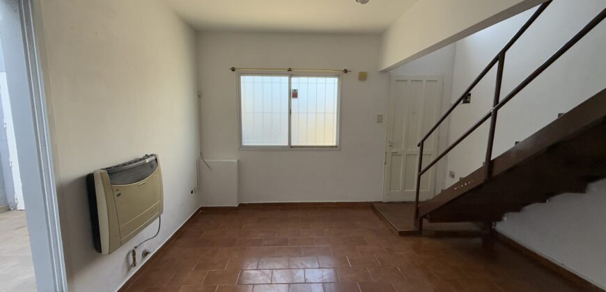 venta de Ph de 3 ambientes con cochera en La Plata