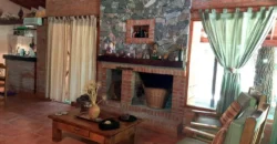 Chalet de 4 ambientes a 3 cuadras de la playa en Costa del Este
