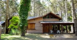 Chalet de 4 ambientes a 3 cuadras de la playa en Costa del Este