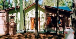 Chalet de 4 ambientes a 3 cuadras de la playa en Costa del Este