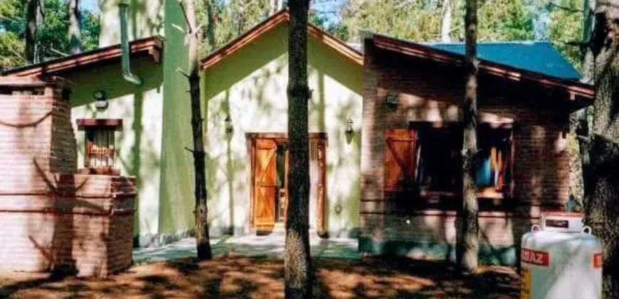 Chalet de 4 ambientes a 3 cuadras de la playa en Costa del Este
